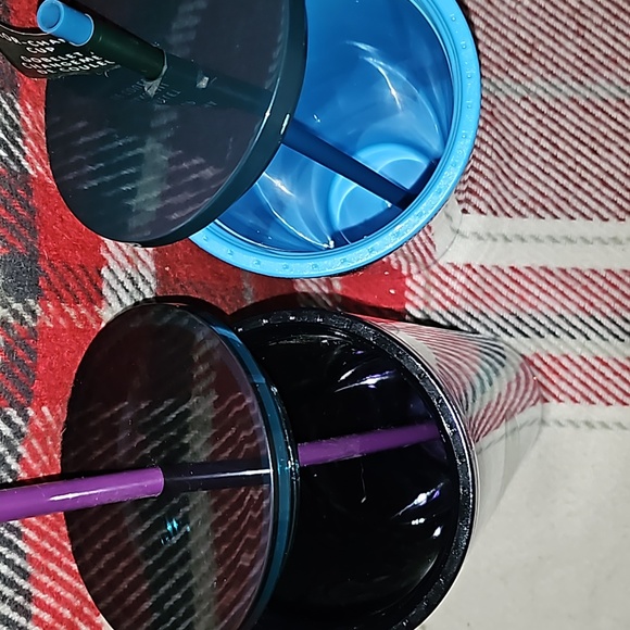 NWT Two Limited Edition Starbucks Tumbler-Venti/ 24oz each - Picture 3 of 3